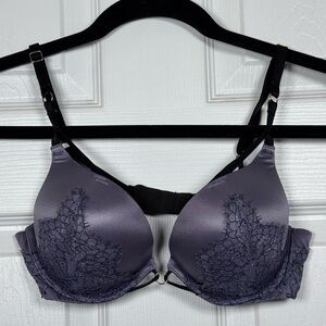 Victoria’s Secret Bombshell Plunge Bra Strappy Lace Purple 32B Push Up